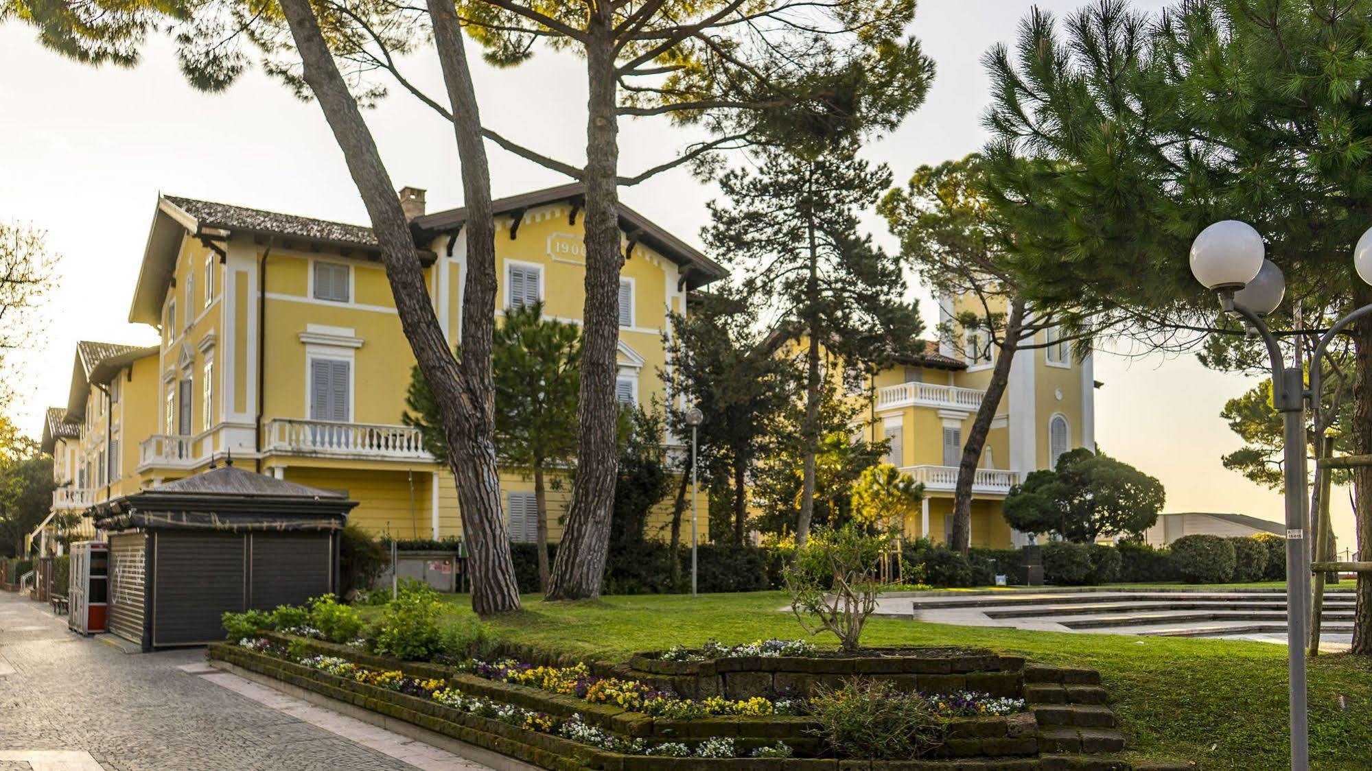 גראדו Hotel Ville Bianchi מראה חיצוני תמונה